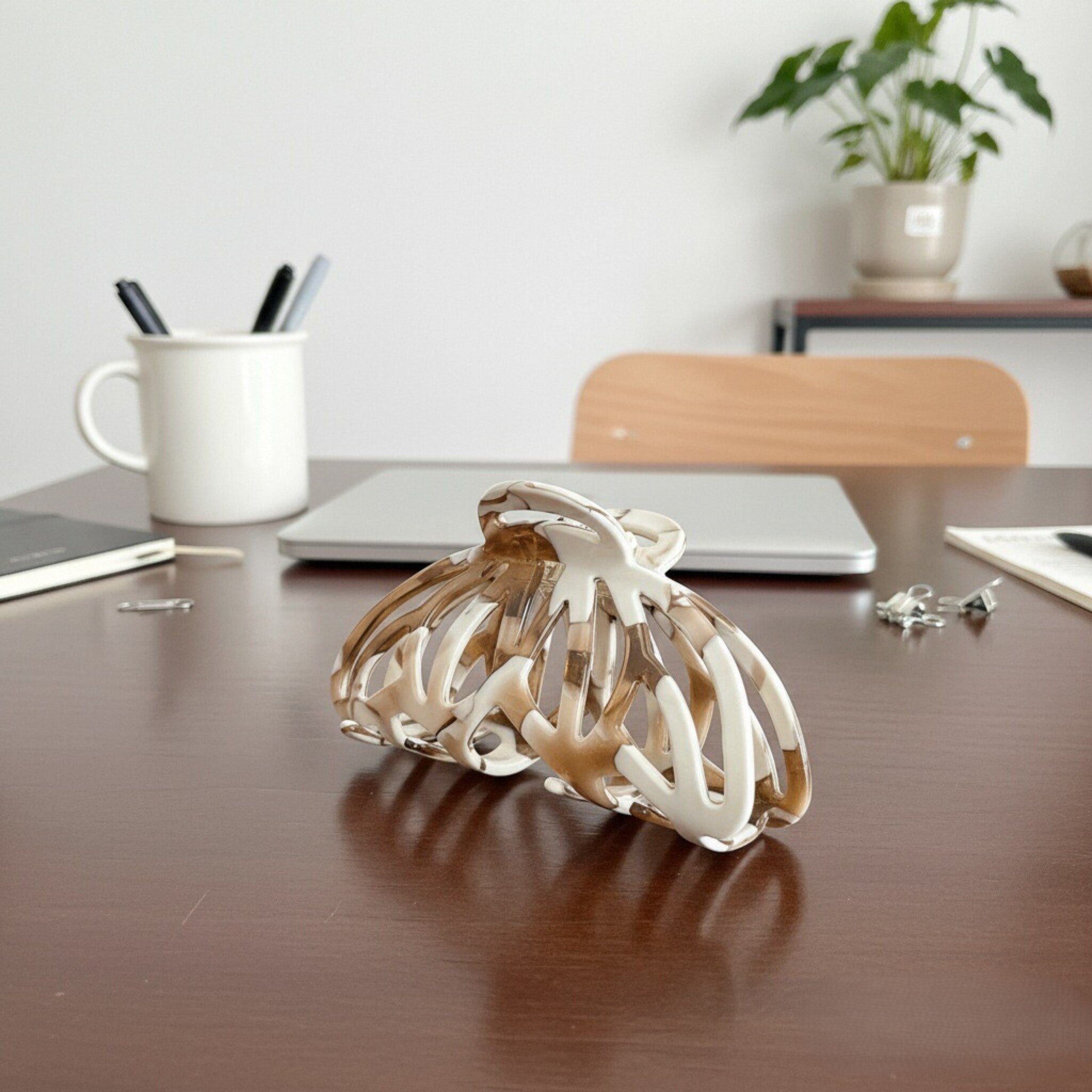 Elegant Creamy Coffee Hair Claw - Pumpkin