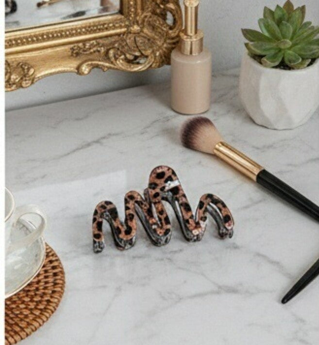 Vintage-Inspired Leopard Hair Clamp Set - Snake Clamp