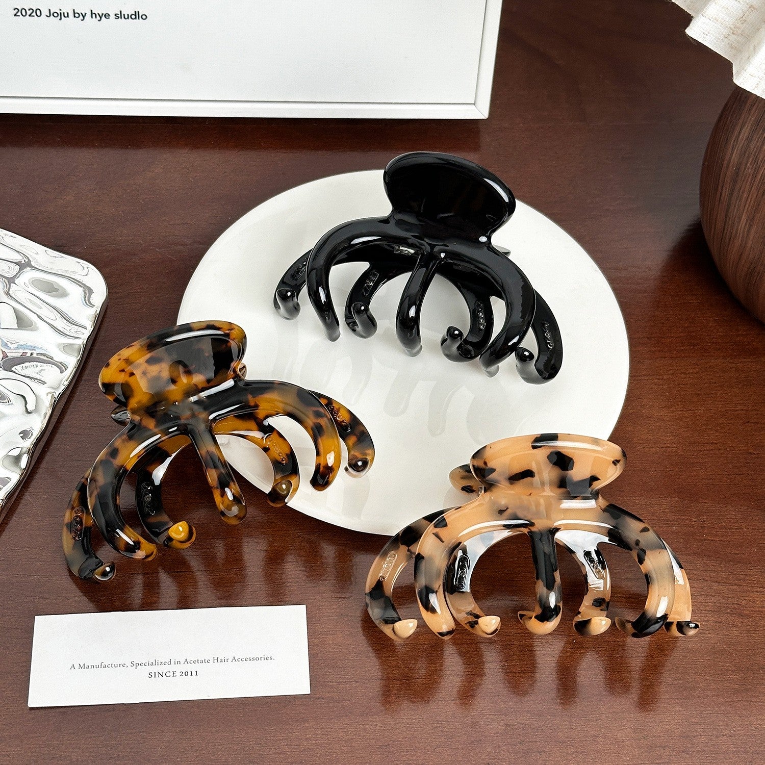 Vintage Tortoiseshell Acetate Hair Claw