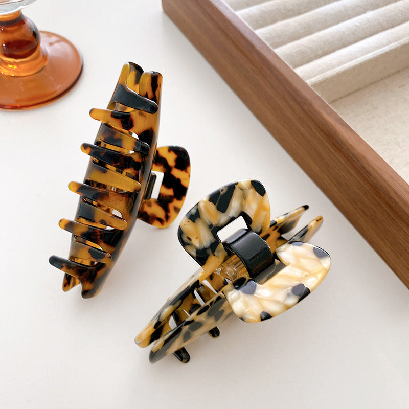 French-Vintage Acetate Mega Claw