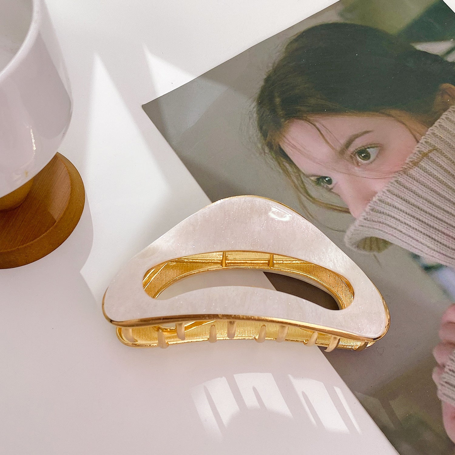 French-Updo Faux-Acetate Shine Clamp